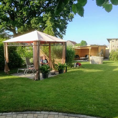 Ferienwohnung Geyer Penzing エクステリア 写真