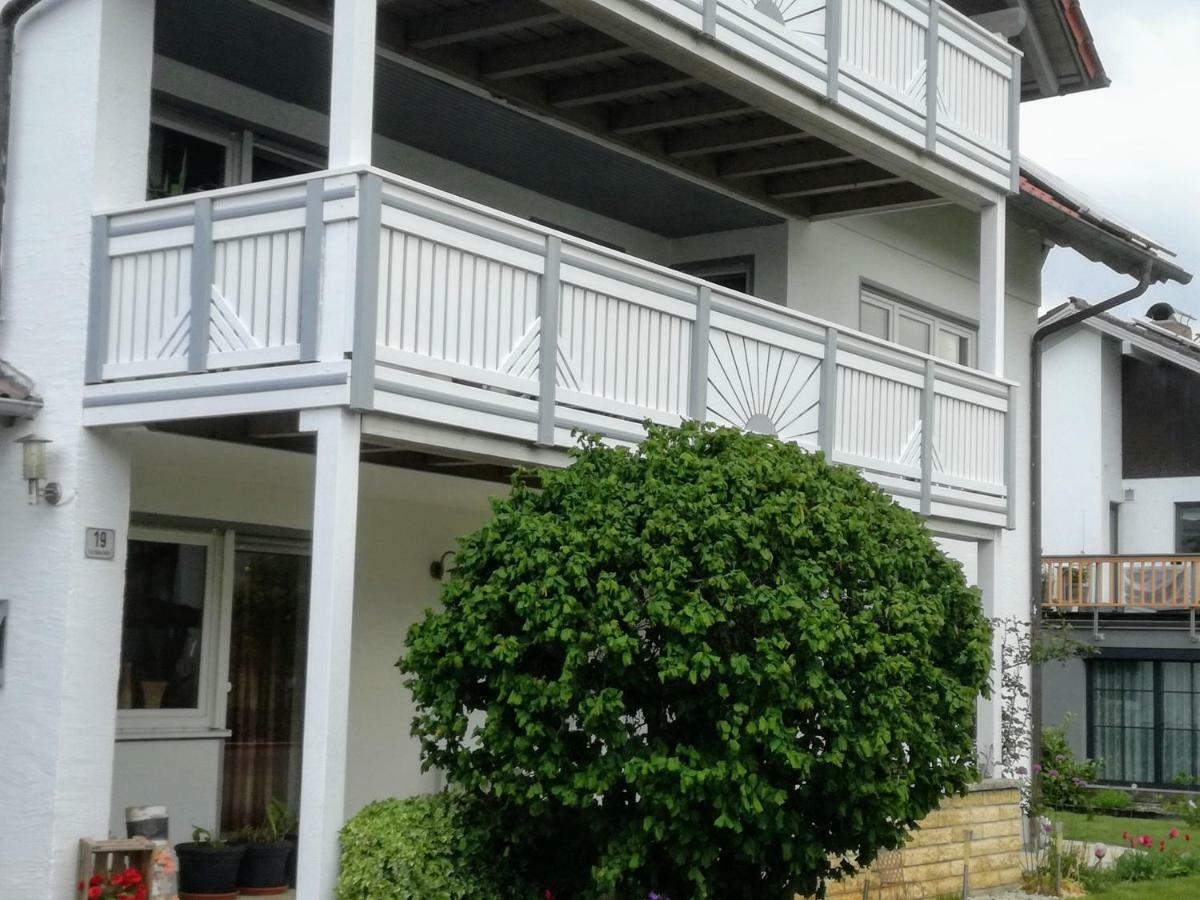 Ferienwohnung Geyer Penzing エクステリア 写真